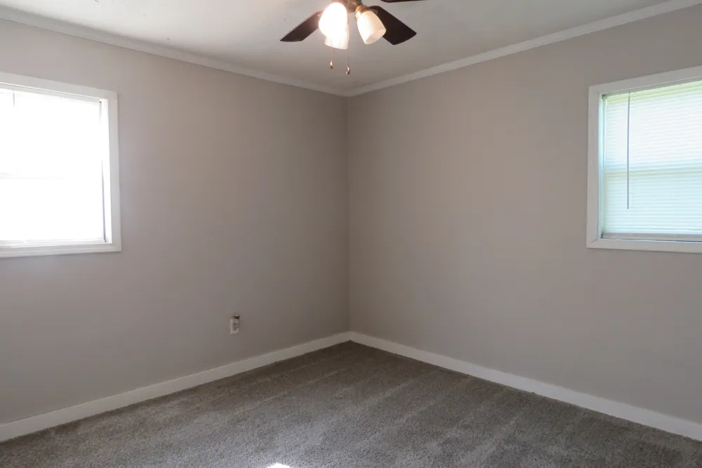 14 Oak St Sparta, TN 38583