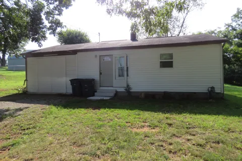 14 Oak St