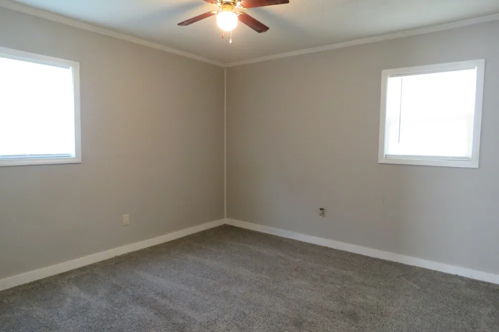14 Oak St Sparta, TN 38583