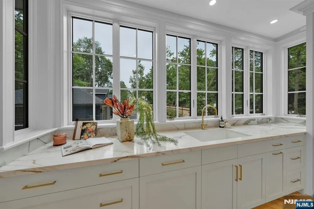 82-84 Watchung Avenue Montclair, NJ 07043