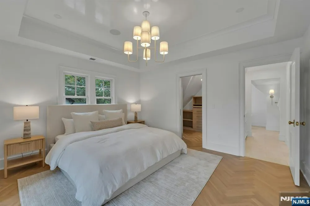 82-84 Watchung Avenue Montclair, NJ 07043