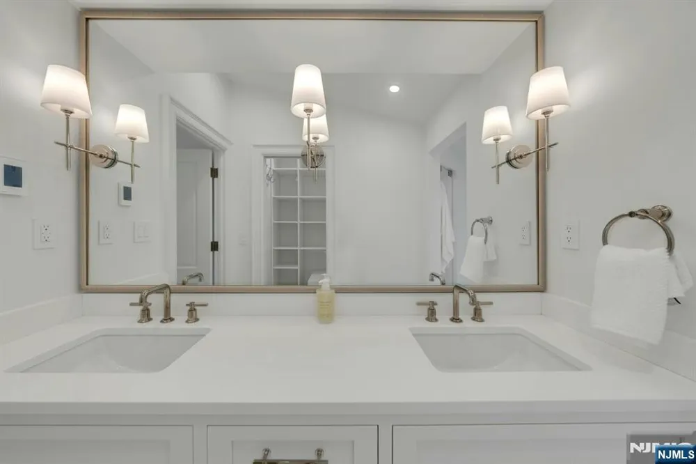 82-84 Watchung Avenue Montclair, NJ 07043