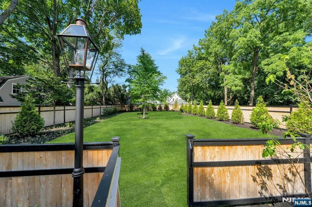 82-84 Watchung Avenue Montclair, NJ 07043