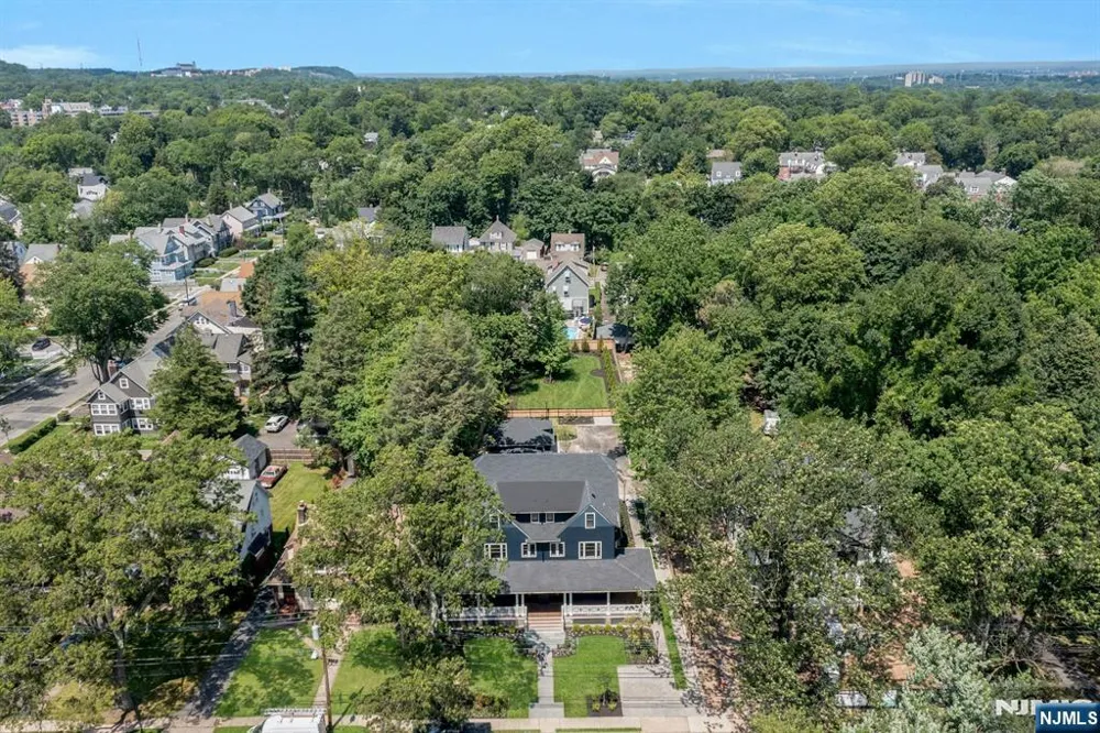 82-84 Watchung Avenue Montclair, NJ 07043