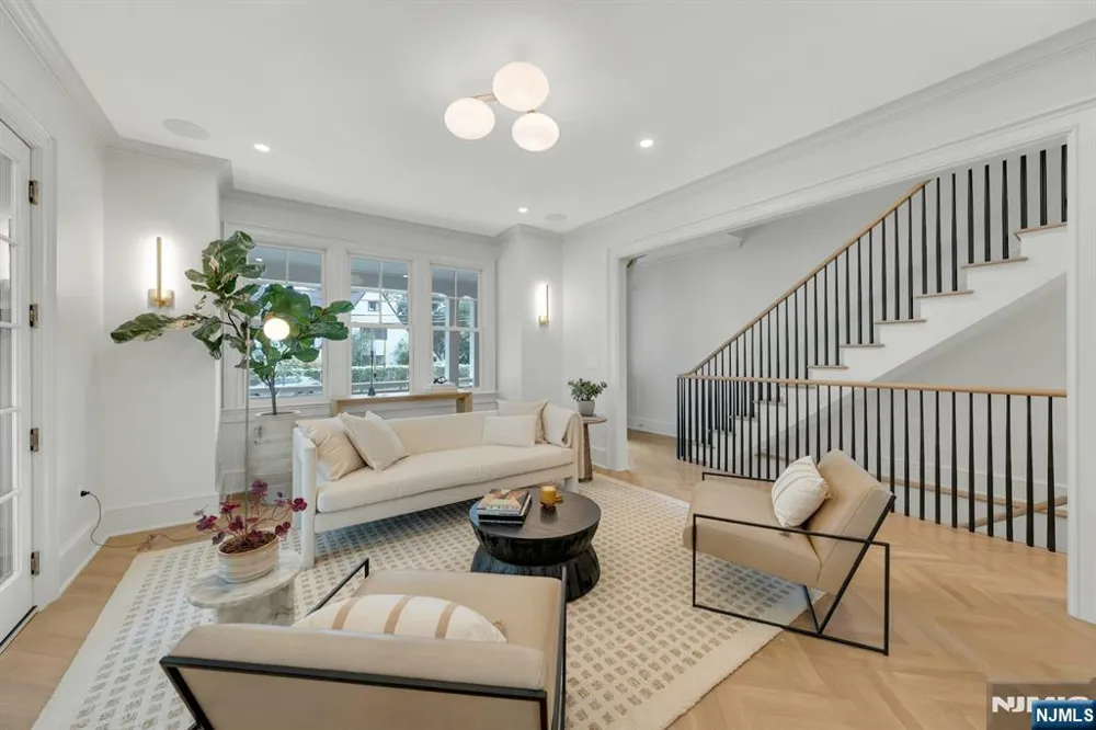 82-84 Watchung Avenue Montclair, NJ 07043