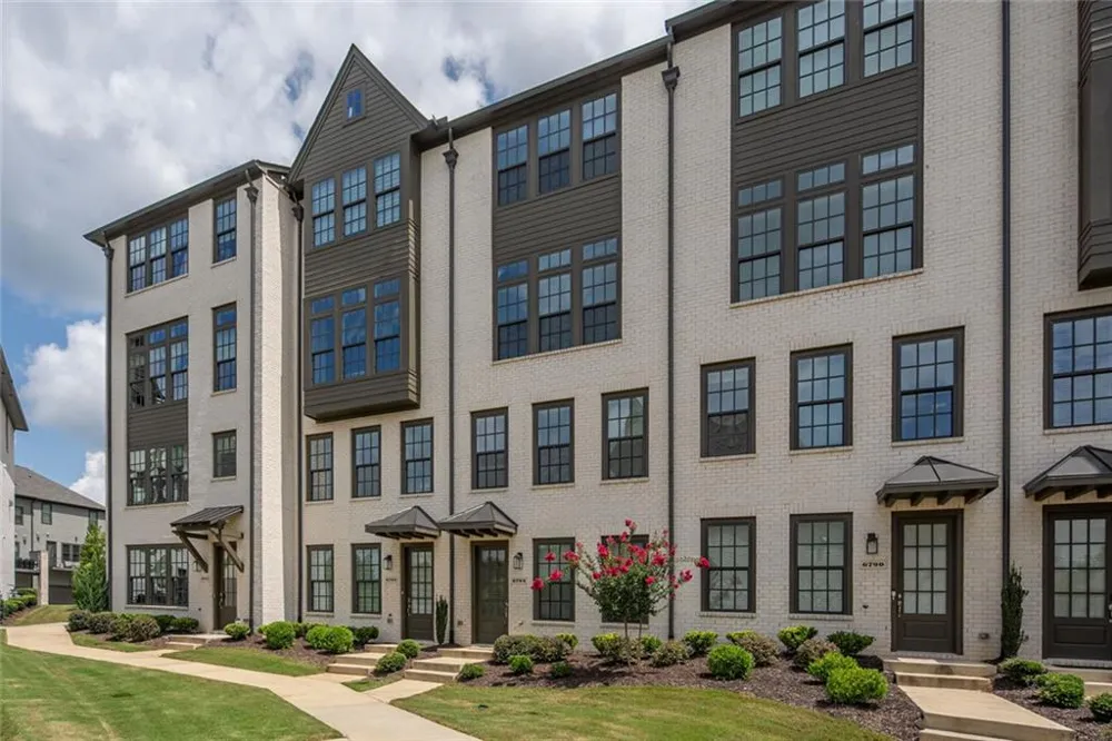 6794 Encore Boulevard Sandy Springs, GA 30328