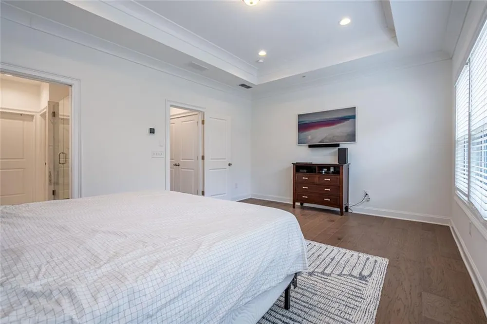 6794 Encore Boulevard Sandy Springs, GA 30328