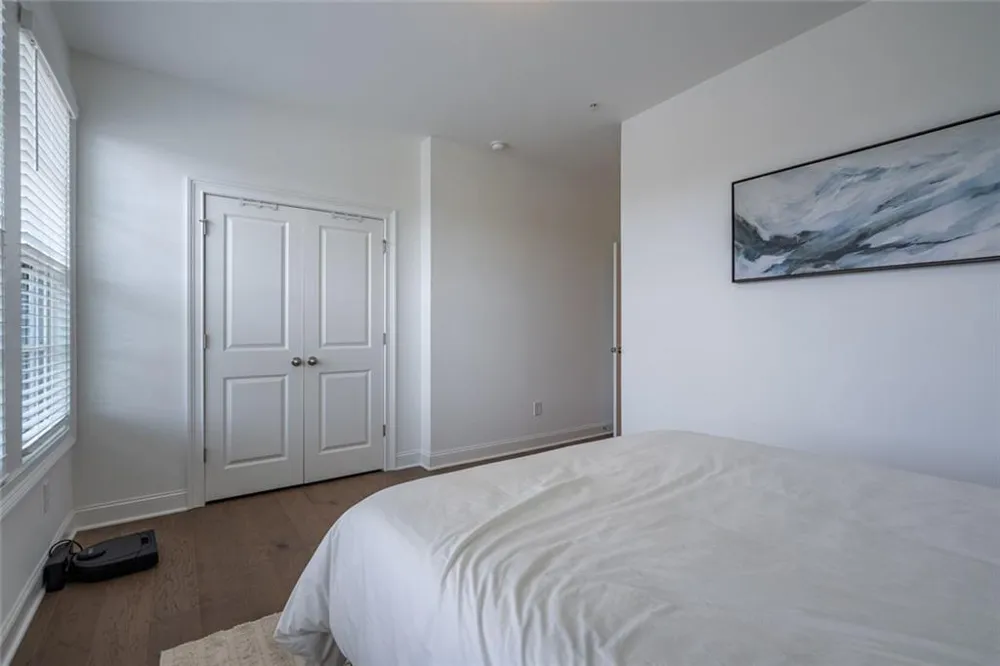 6794 Encore Boulevard Sandy Springs, GA 30328