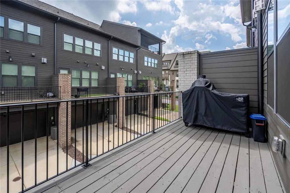 6794 Encore Boulevard Sandy Springs, GA 30328