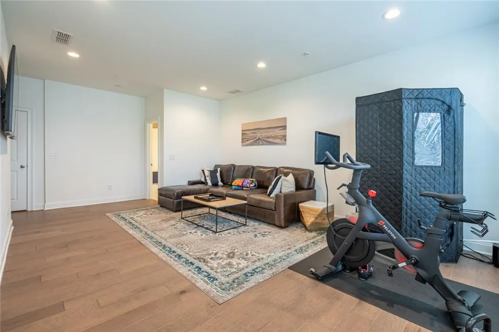 6794 Encore Boulevard Sandy Springs, GA 30328