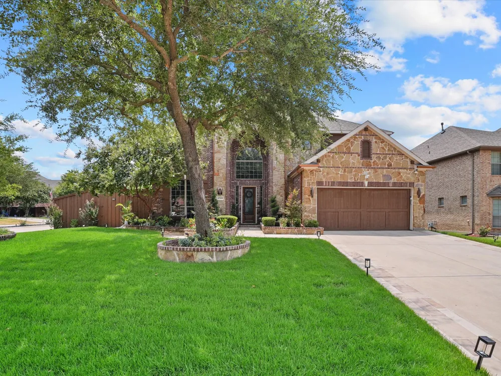 6708 Natures Way Dallas, TX 75236