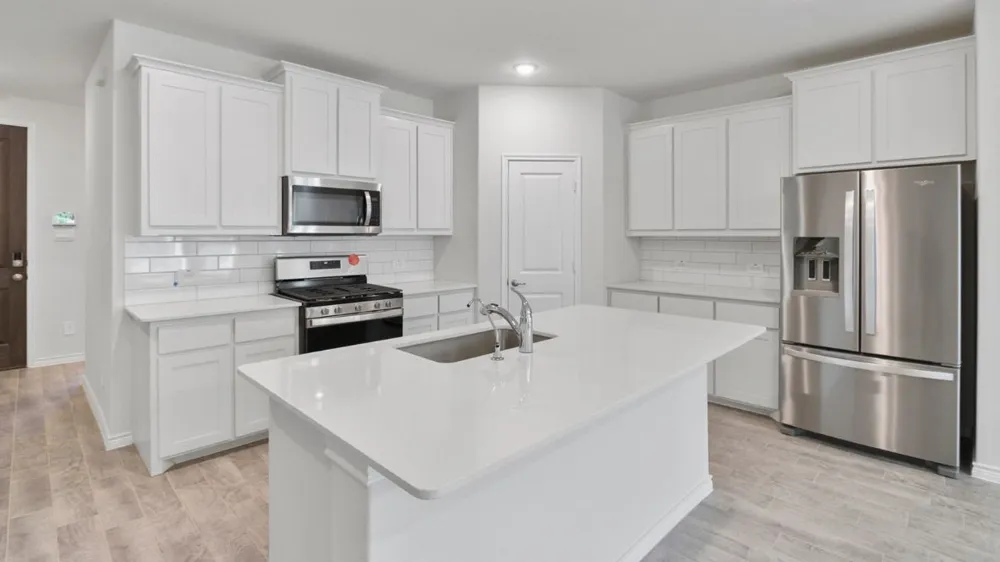 9524 Tamarack Road Oak Point, TX 75068