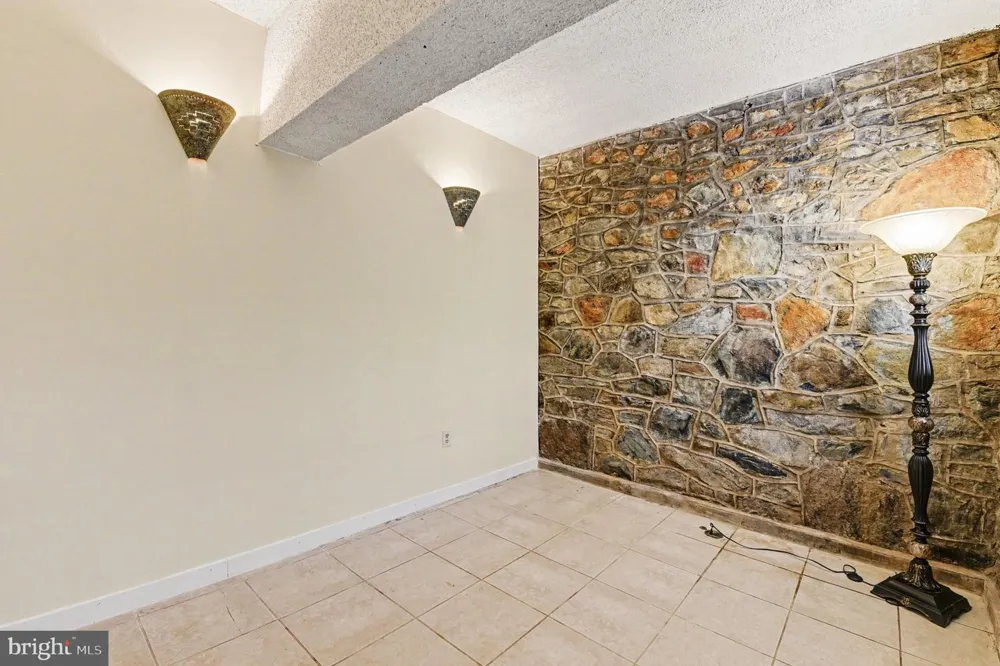 300 COMMERCE STREET #C Havre De Grace, MD 21078