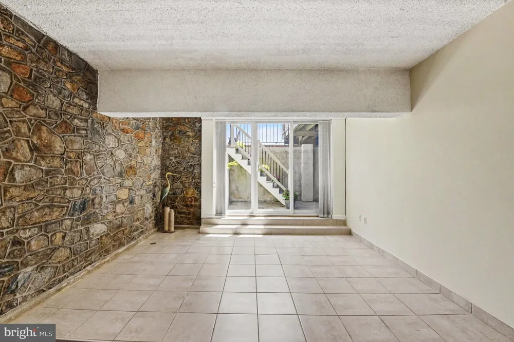 300 COMMERCE STREET #C Havre De Grace, MD 21078