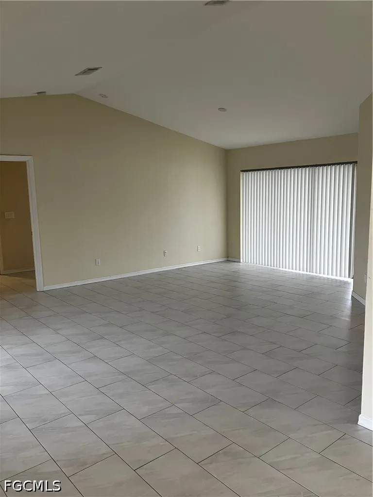 SE 17th Street Cape Coral, FL 33990