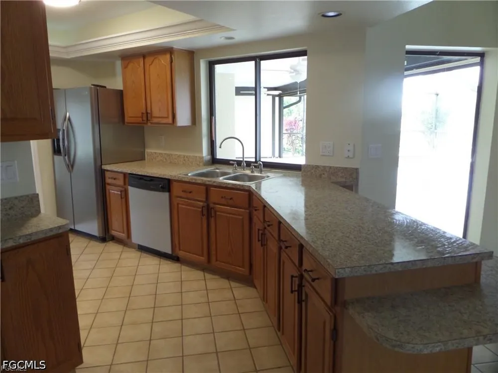 SE 17th Street Cape Coral, FL 33990