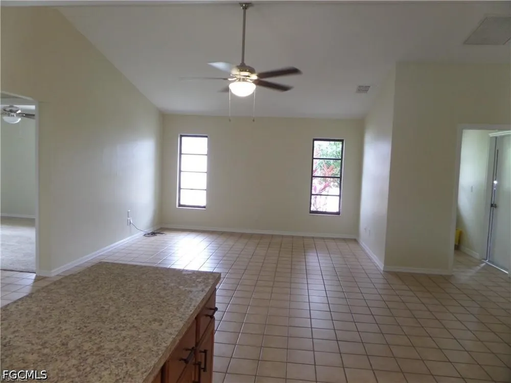 SE 17th Street Cape Coral, FL 33990