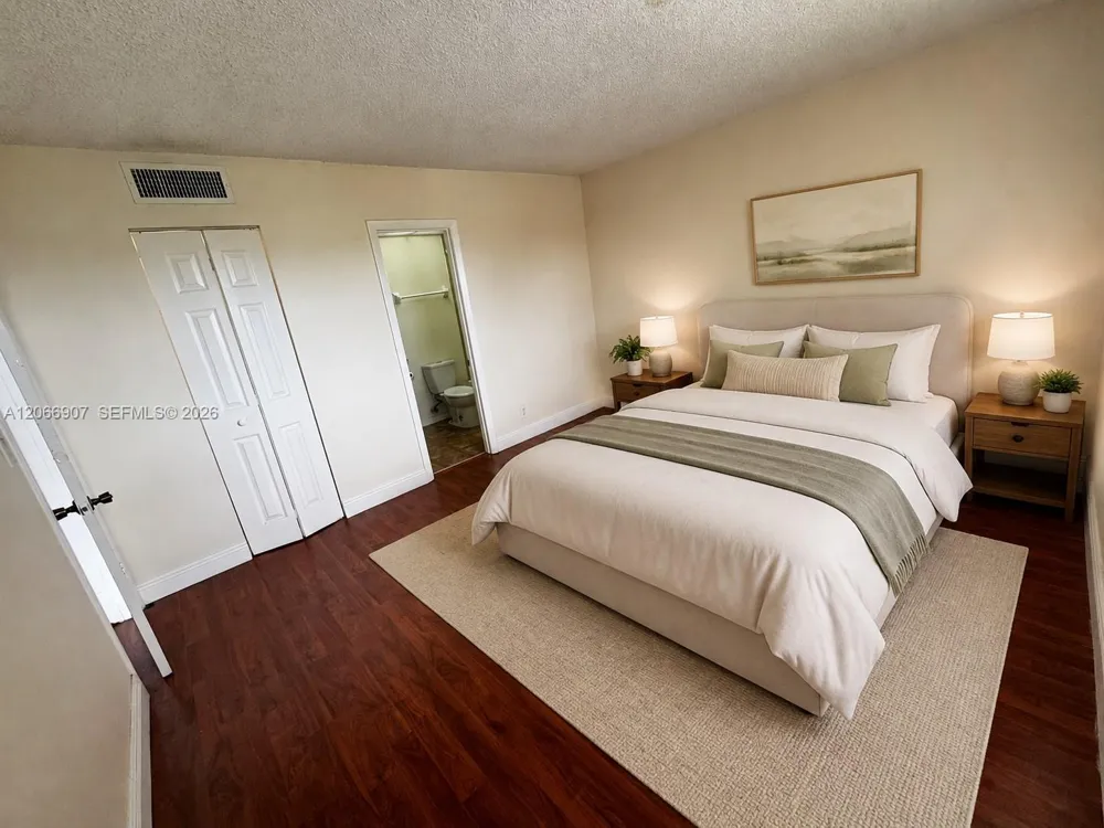 8020 Colony Cir N #308 Tamarac, FL 33321