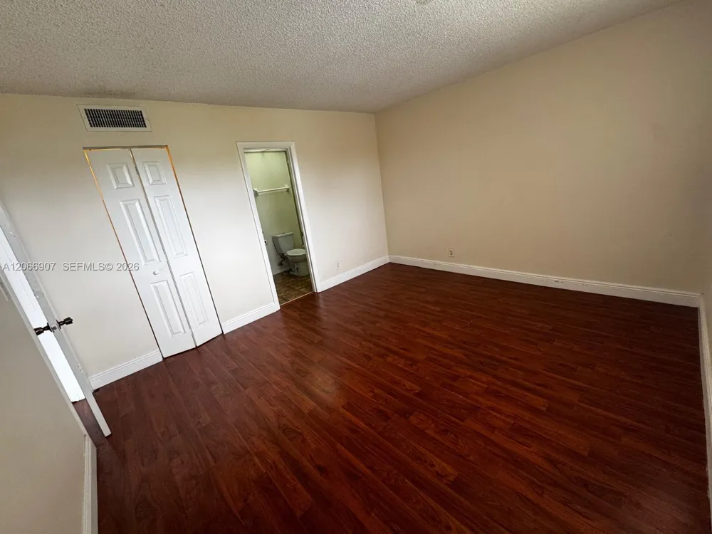 8020 Colony Cir N #308 Tamarac, FL 33321