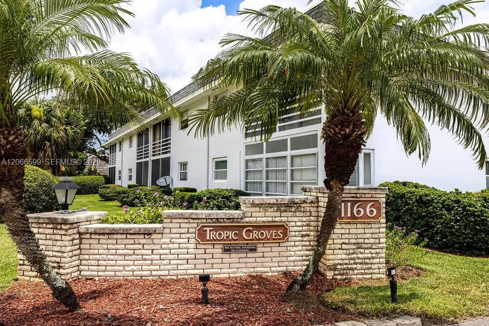 1166 6th Ave #B3 Vero Beach, FL 32960