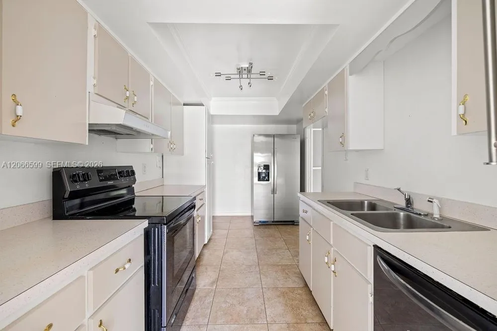 1166 6th Ave #B3 Vero Beach, FL 32960