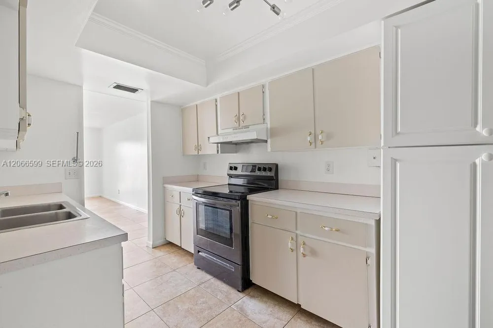 1166 6th Ave #B3 Vero Beach, FL 32960