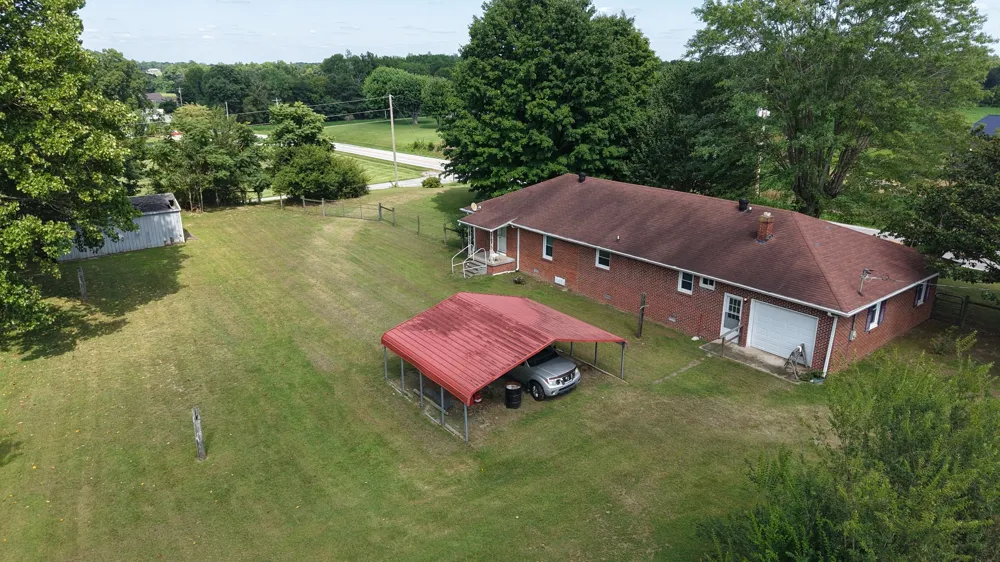 6254 Carthage Rd Pleasant Shade, TN 37145