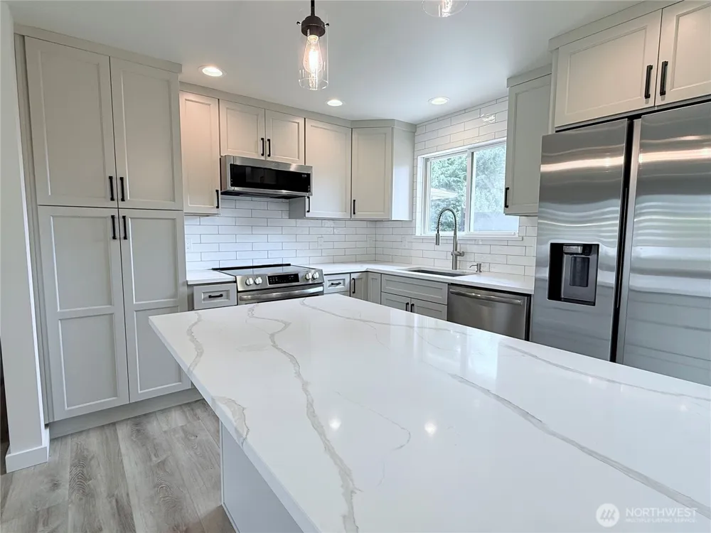 4017 S 297th Place Auburn, WA 98001