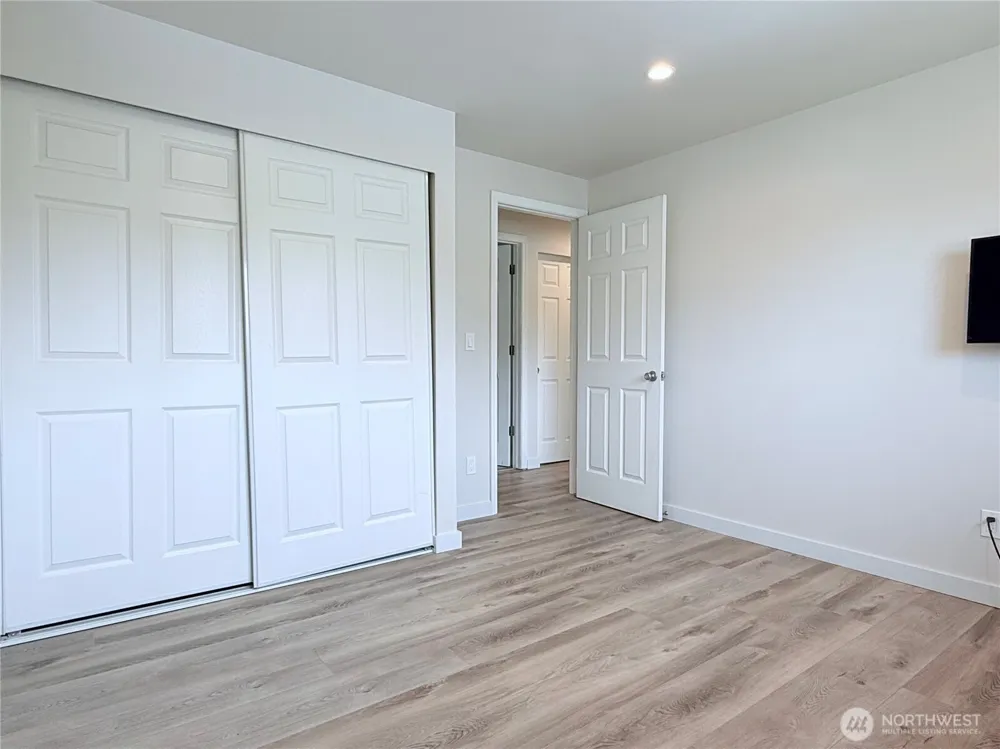 4017 S 297th Place Auburn, WA 98001