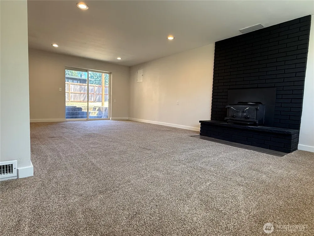 4017 S 297th Place Auburn, WA 98001