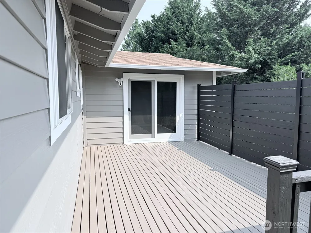 4017 S 297th Place Auburn, WA 98001
