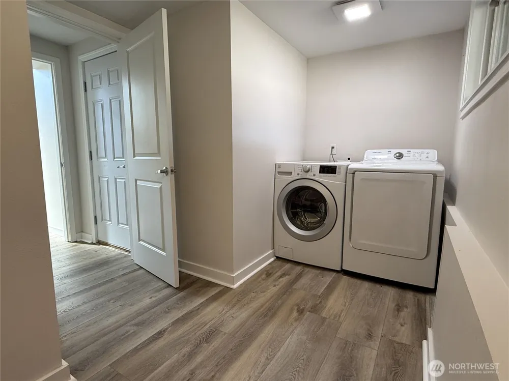 4017 S 297th Place Auburn, WA 98001