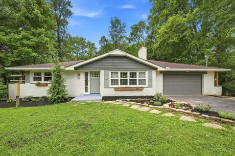 5543 Kay Drive