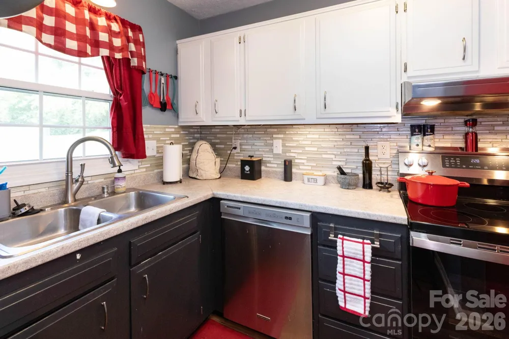 405 Southway Garden Road Arden, NC 28704