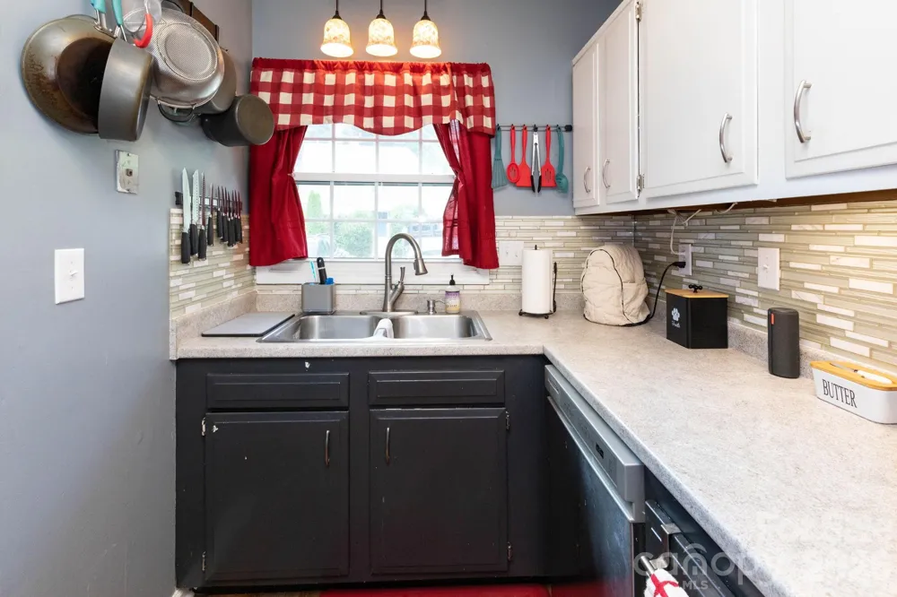 405 Southway Garden Road Arden, NC 28704