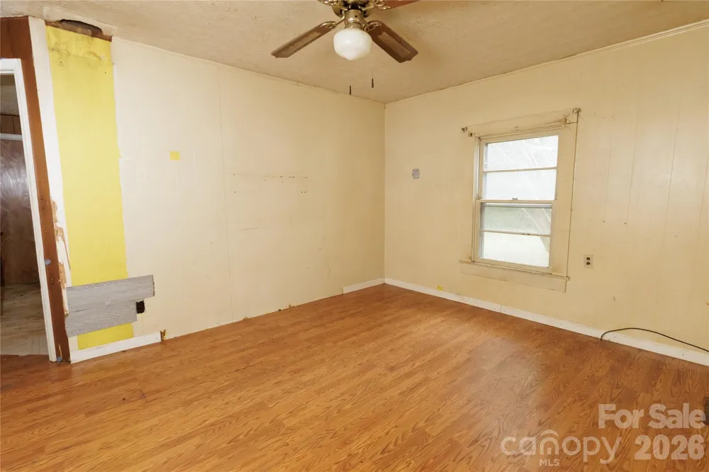 329 Finley Avenue NW Lenoir, NC 28645