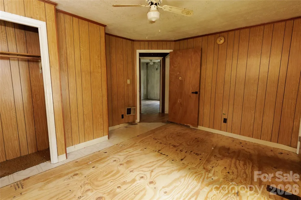 329 Finley Avenue NW Lenoir, NC 28645