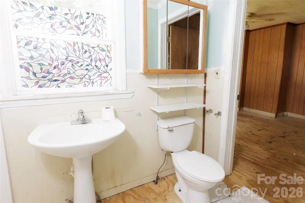 329 Finley Avenue NW Lenoir, NC 28645