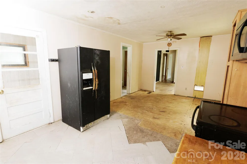 329 Finley Avenue NW Lenoir, NC 28645