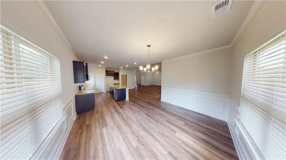 1024 Holliday Passs Griffin, GA 30223