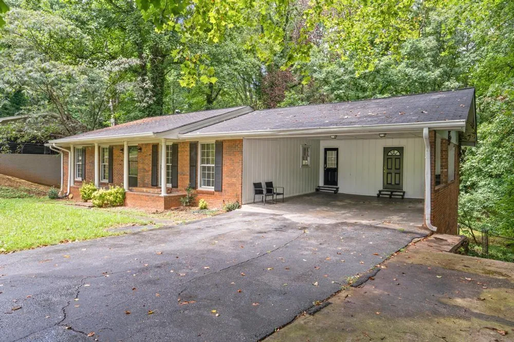 246 Barbara Lane SW Mableton, GA 30126