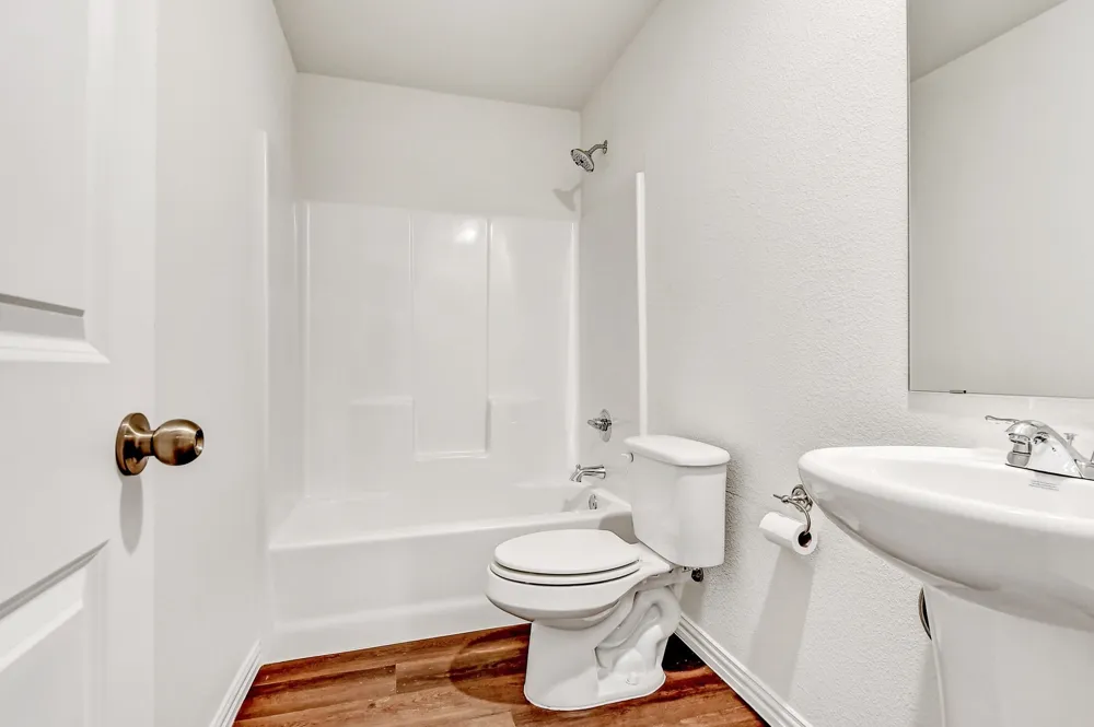 419 E Hull Street Denison, TX 75021
