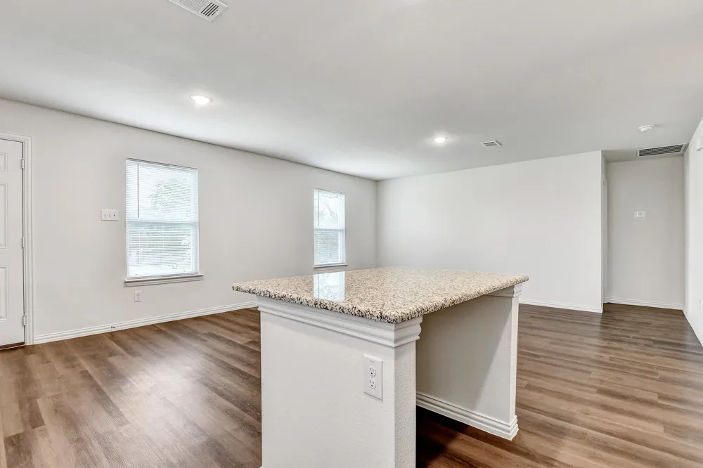 419 E Hull Street Denison, TX 75021