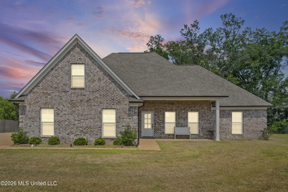 122 Honor Cove Senatobia, MS 38668