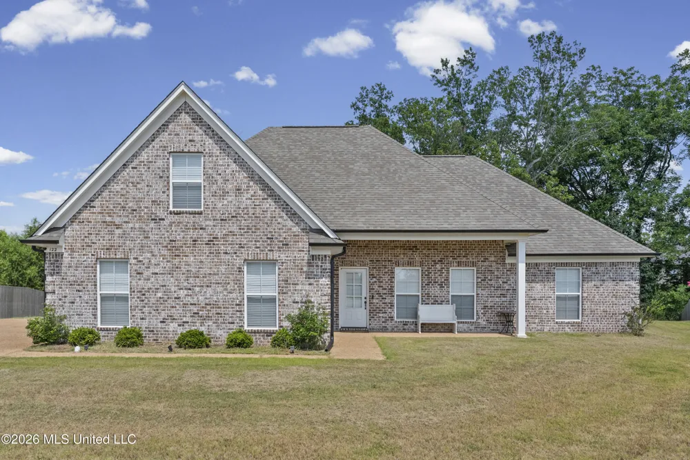 122 Honor Cove Senatobia, MS 38668