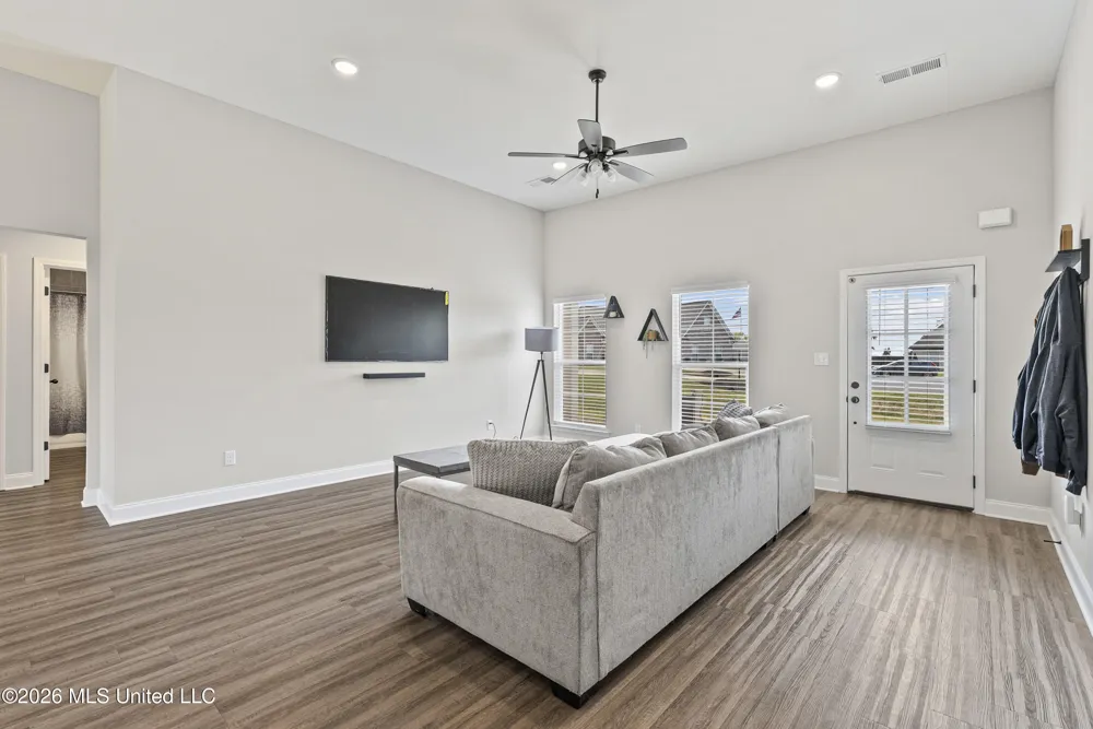 122 Honor Cove Senatobia, MS 38668