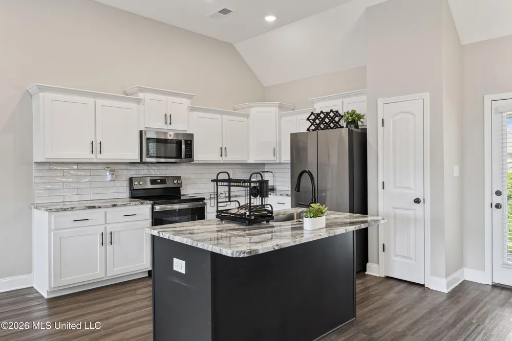 122 Honor Cove Senatobia, MS 38668