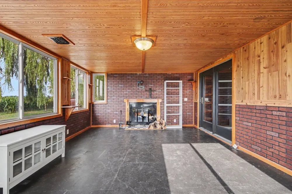 3667 Bradford Road Ionia, MI 48846