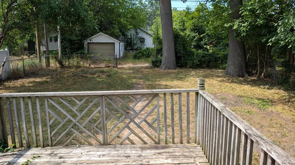 2333 Leahy Street Muskegon Heights, MI 49444