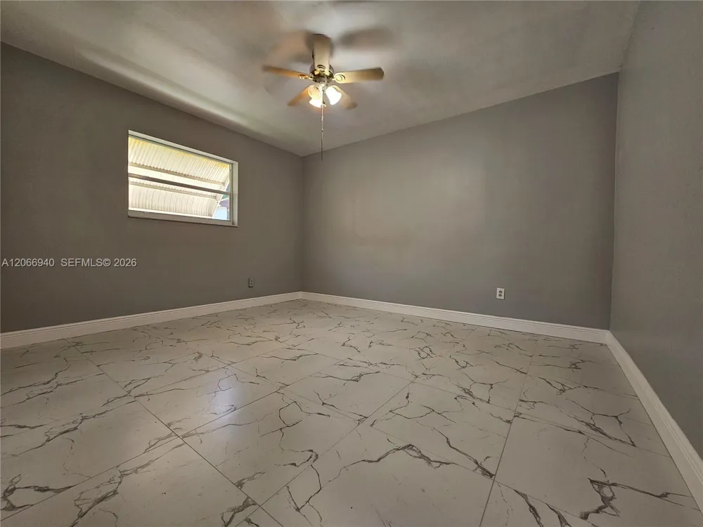 1929 NE 176th St North Miami Beach, FL 33162